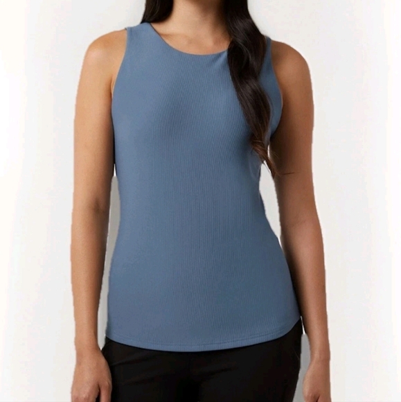 NWT 32 Degrees Cool Women's Tank with Built in Removable Bra Blue Tank - Picture 1 of 7